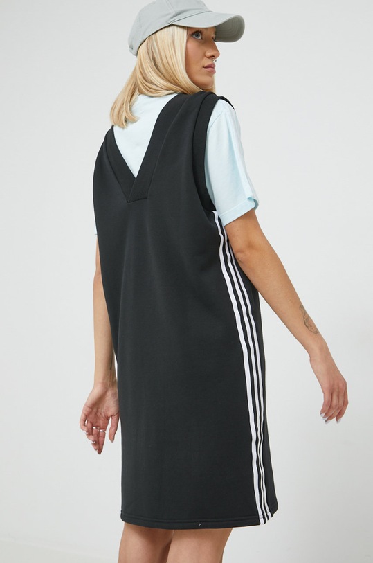 Pamučna haljina adidas Originals HM2134 crna AW22