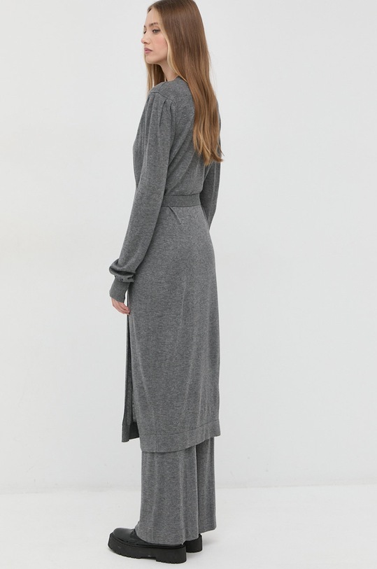 Oblečení Šaty z vlněné směsi Twinset 222LI3355 šedá