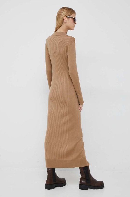 Odzież Calvin Klein sukienka z domieszką wełny K20K204940.9BYY beżowy