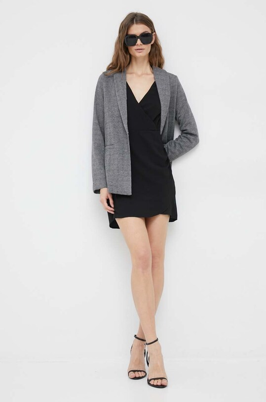 Платье Vero Moda 10276179.Black чёрный AW22