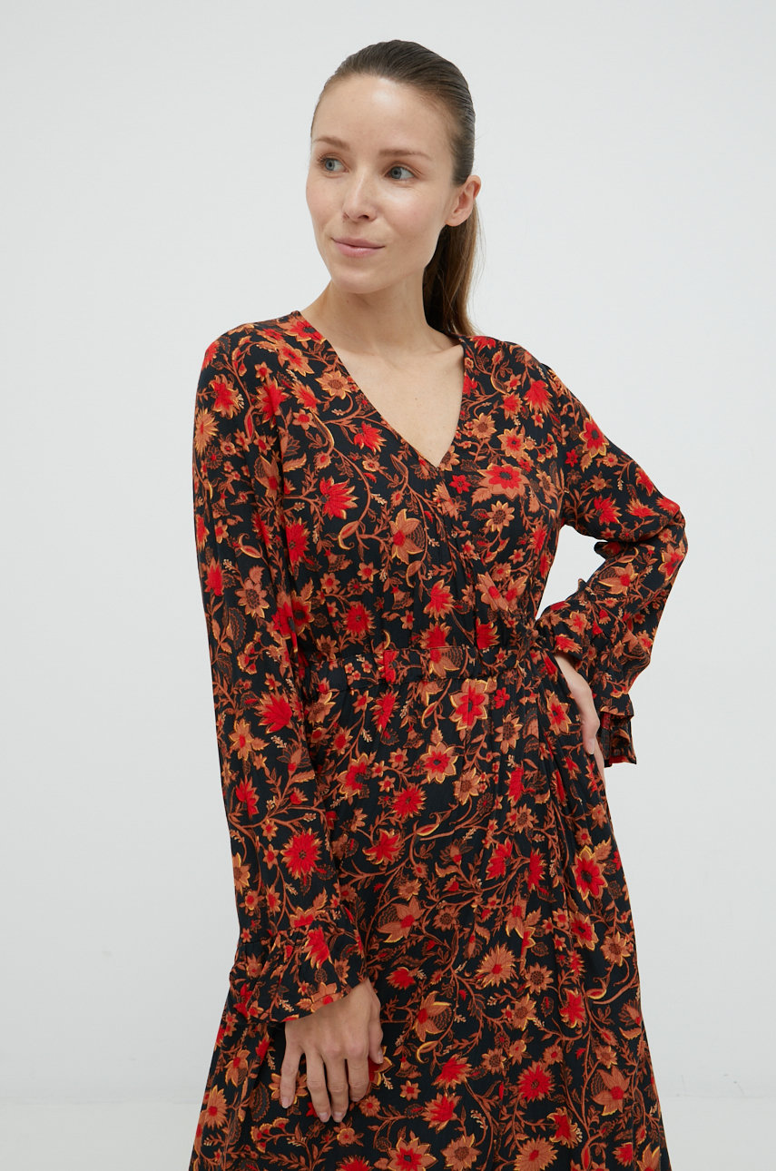 Billabong sukienka F3DR22BIF2 czarny AW22