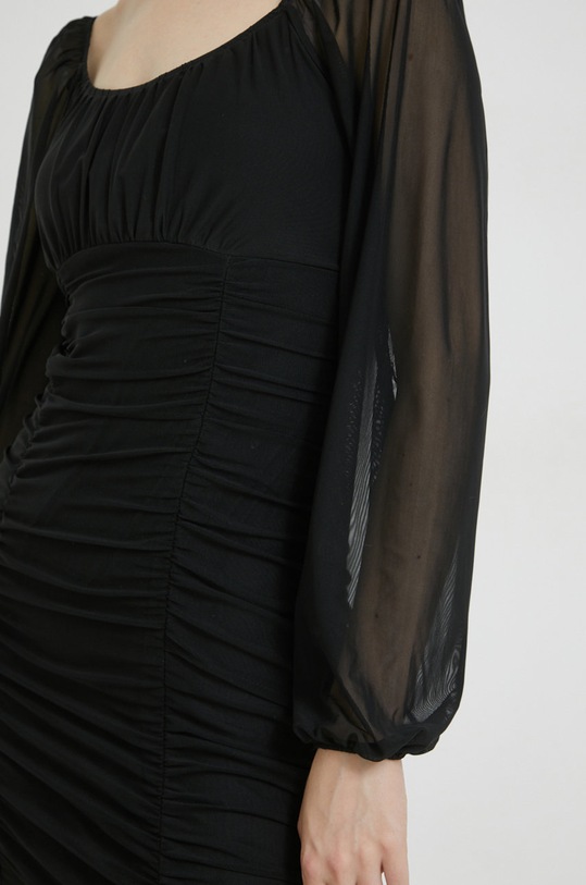 Hollister Co. sukienka KI359.2342.900 czarny