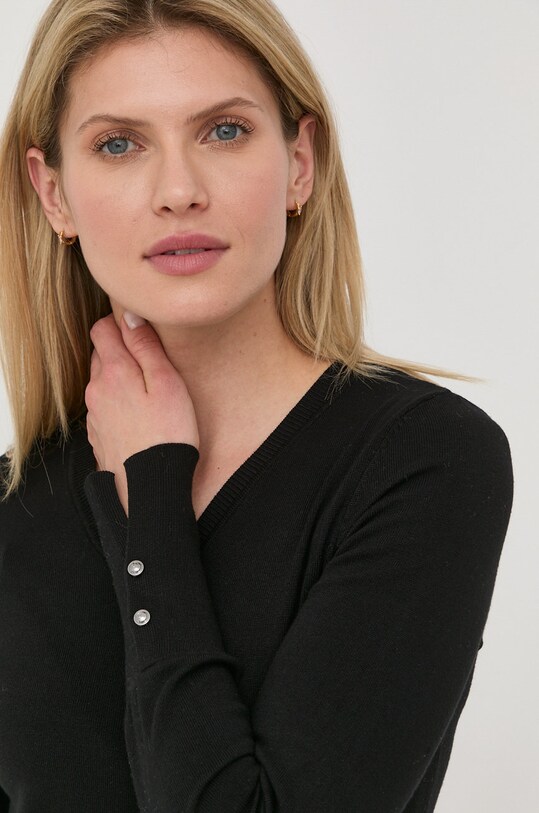 Свитер Guess чёрный W2YR31.Z2V62