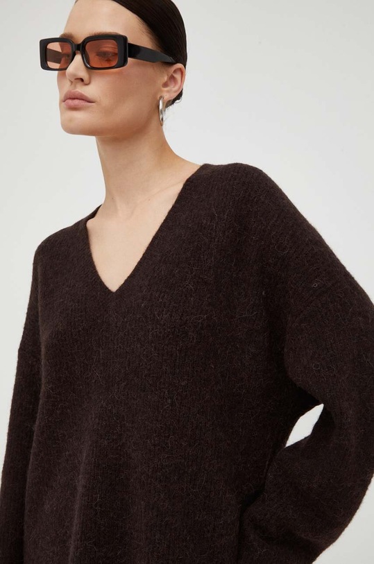 Gestuz sweter wełniany brązowy 10906550