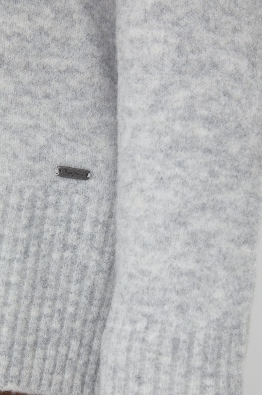 Sveter s prímesou vlny Pepe Jeans PL701887.933 sivá