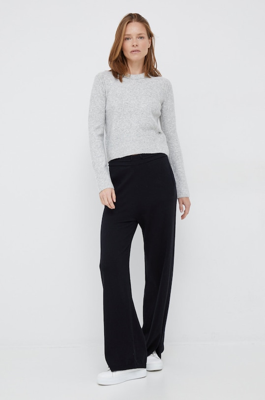 Sveter s prímesou vlny Pepe Jeans sivá PL701906.933