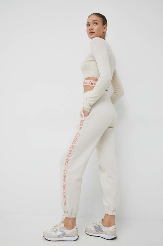 Calvin Klein Jeans sweter J20J219787.9BYY beżowy AW22