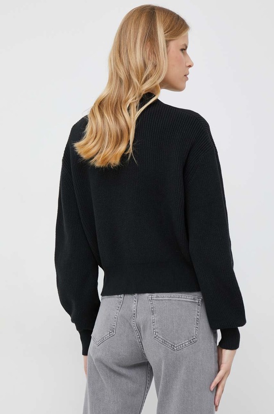 Дрехи Жилетка Calvin Klein Jeans J20J219775.9BYY черен