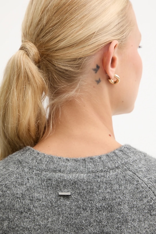 Πουλόβερ με προσθήκη μαλλιού BOSS 50478315 γκρί