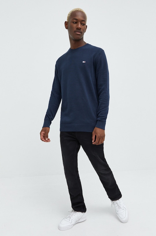 Βαμβακερό πουλόβερ Tommy Jeans DM0DM13273.9BYY σκούρο μπλε AW22
