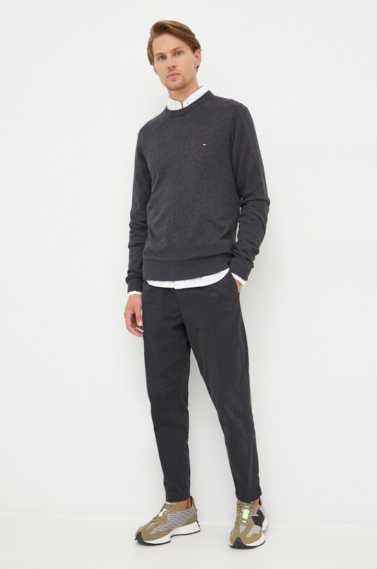 Светр з домішкою кашеміру Tommy Hilfiger MW0MW28046.9BYY сірий NC24