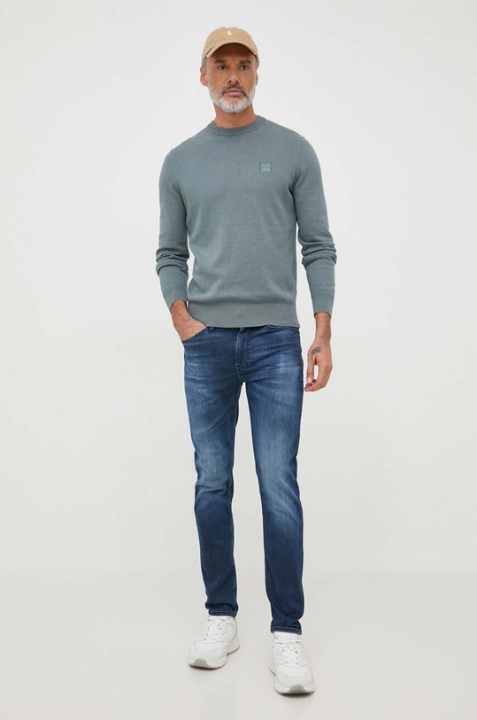 BOSS sweter z domieszką kaszmiru BOSS CASUAL 50471343 niebieski AA00