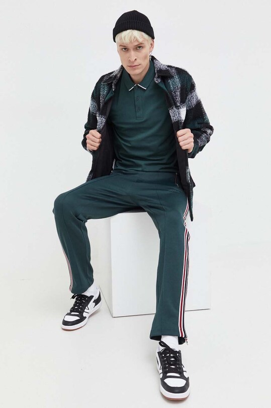 Хлопковый лонгслив HUGO 50466201 зелёный AW23
