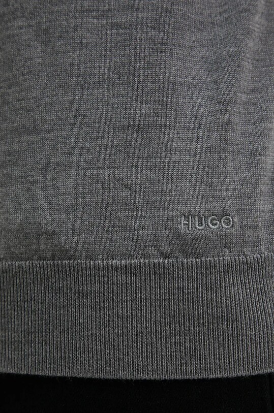 Vlnený sveter HUGO 50474173 sivá