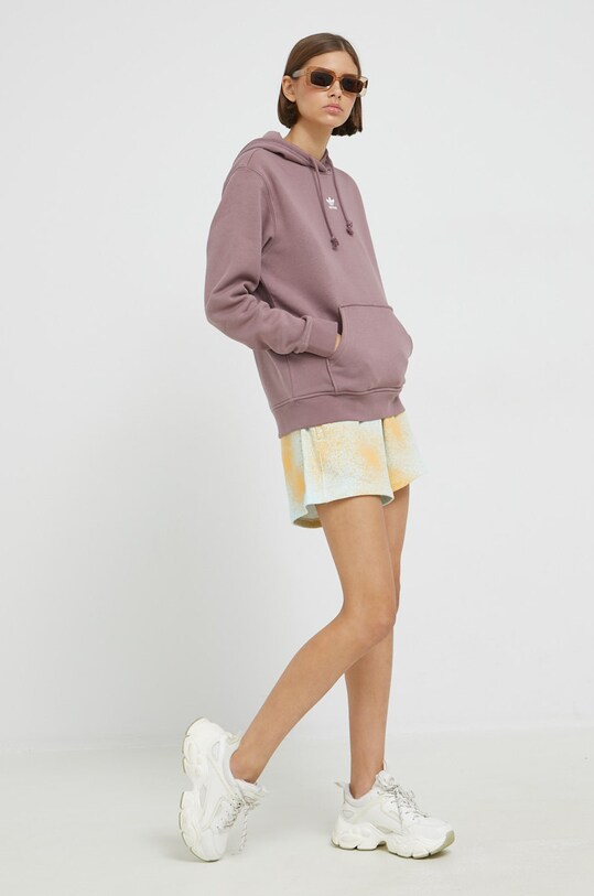 Βαμβακερό σορτσάκι adidas Originals HL6610 πολύχρωμο AW22