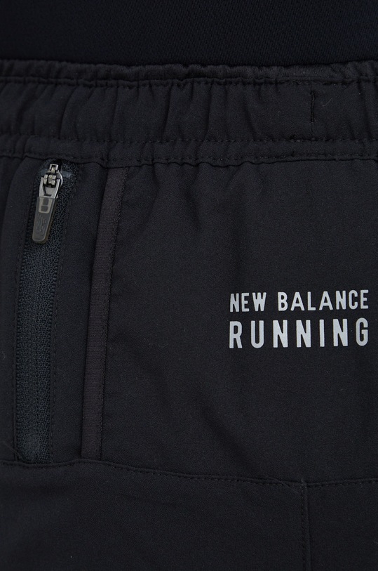 Къс панталон за бягане New Balance MS21268BK черен