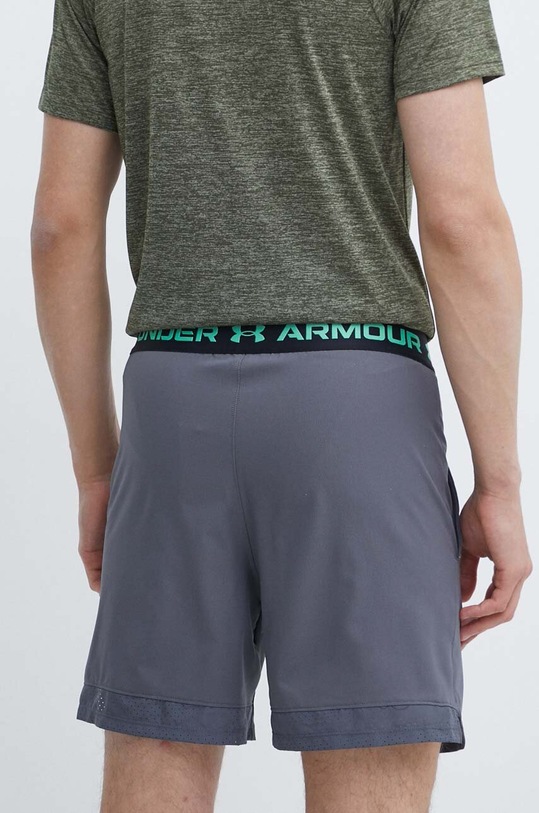 Ruházat Under Armour edzős rövidnadrág Vanish 1373718 szürke