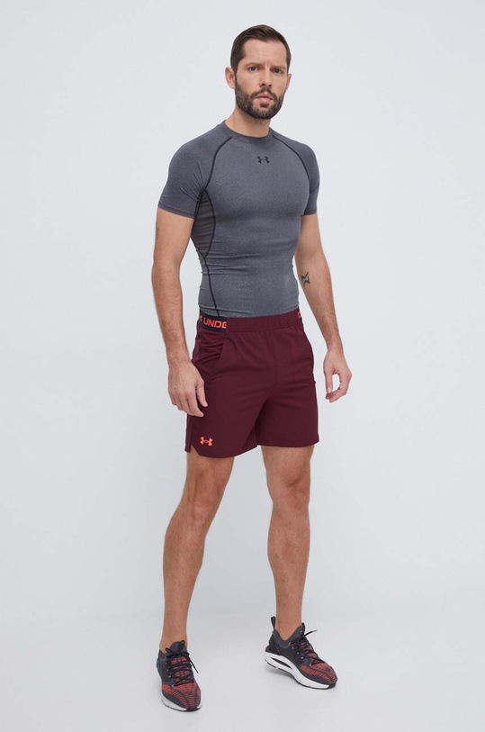 Under Armour szorty treningowe Vanish 1373718 bordowy SS25