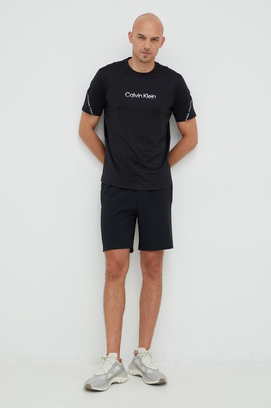 Calvin Klein Performance szorty treningowe CK Essentials 00GMF2S811.9BYY czarny AW22