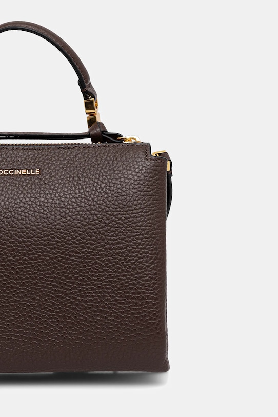 Аксессуары Кожаная сумочка Coccinelle E1.MD5.55.B7.01 коричневый