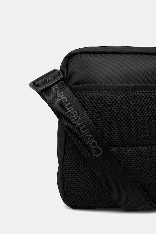 Аксессуары Сумочка Calvin Klein Jeans K50K509817.9BYY чёрный