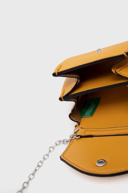 Τσάντα United Colors of Benetton 6HKVDY01I.6P3 κίτρινο