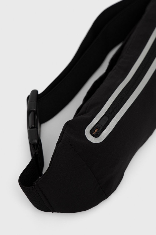 Under Armour övtáska futáshoz Flex Speedpocket 1369219 fekete SS23
