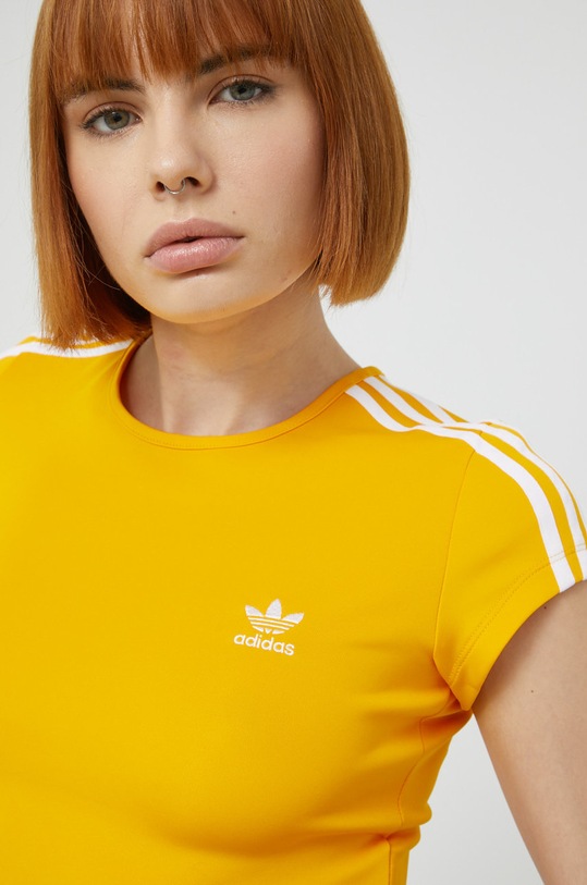 adidas Originals t-shirt żółty HM6400
