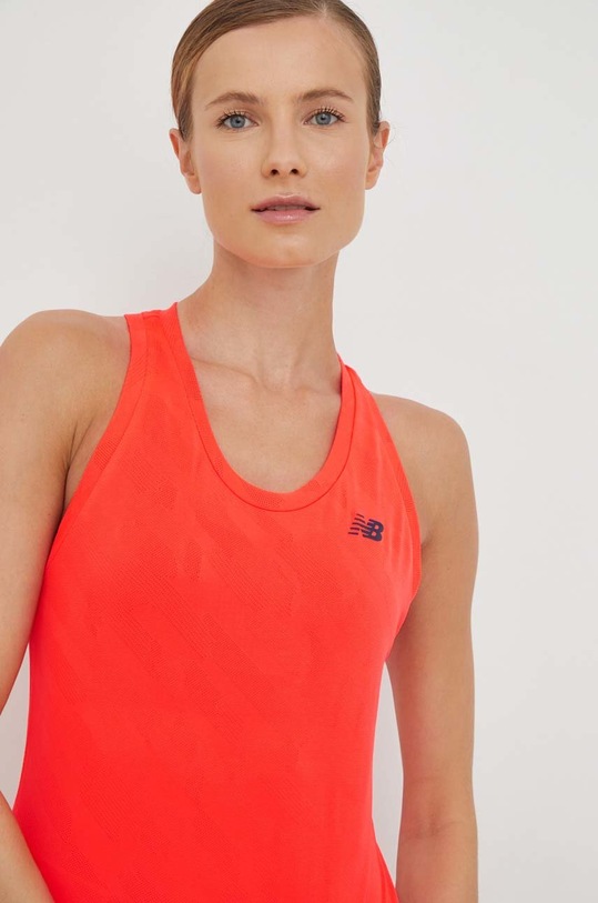 New Balance top do biegania Q Speed czerwony WT23280ERE