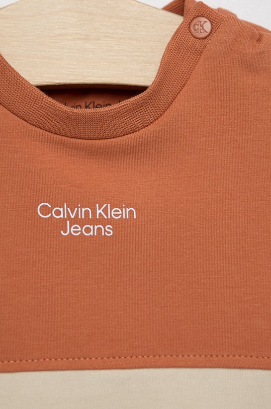 Chłopiec Calvin Klein Jeans t-shirt dziecięcy IN0IN00002.9BYY IN0IN00002.9BYY brązowy