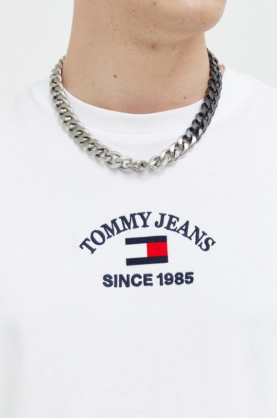 Βαμβακερό μπλουζάκι Tommy Jeans DM0DM14988.9BYY λευκό