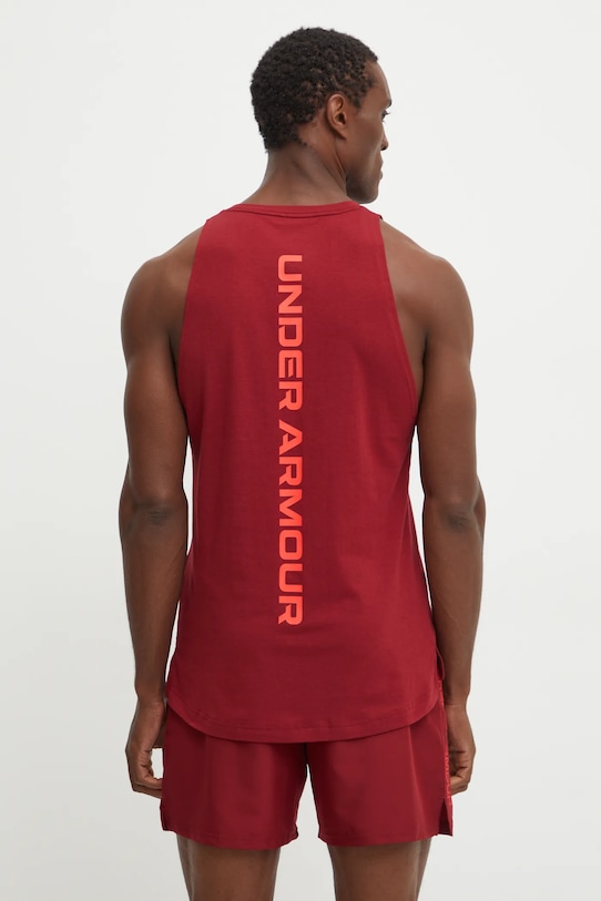 Oblečenie Tričko Under Armour Baseline 1361901 burgundské