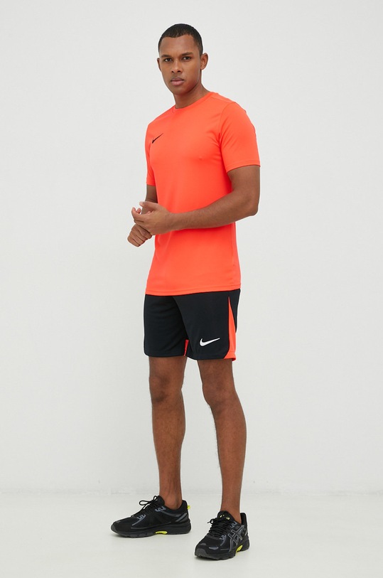 Nike t-shirt treningowy BV6708 różowy AW22