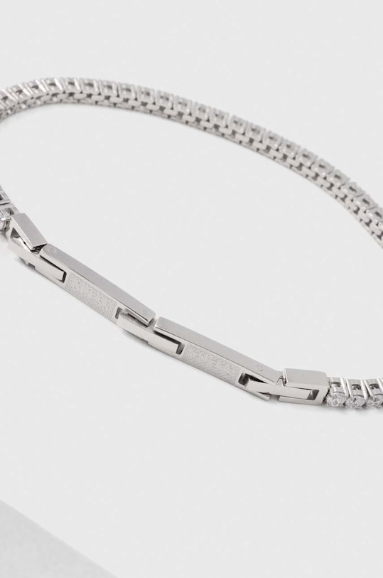 Браслет Guess JUMB03.237JW серебрянный SS25