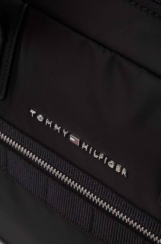 Τσάντα φορητού υπολογιστή Tommy Hilfiger μαύρο AM0AM11574