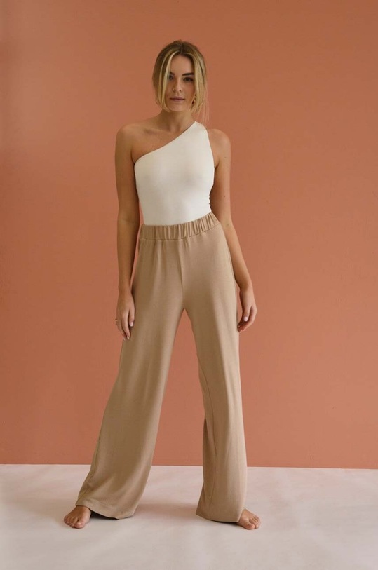 Bodi Saint Body bez uzorka bež SB.223