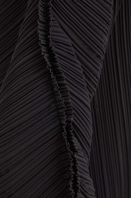 Μπλουζάκι By Malene Birger μαύρο Q70448014