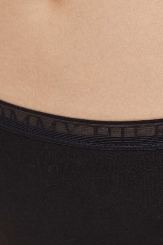 Tommy Hilfiger stringi 3-pack UW0UW04890