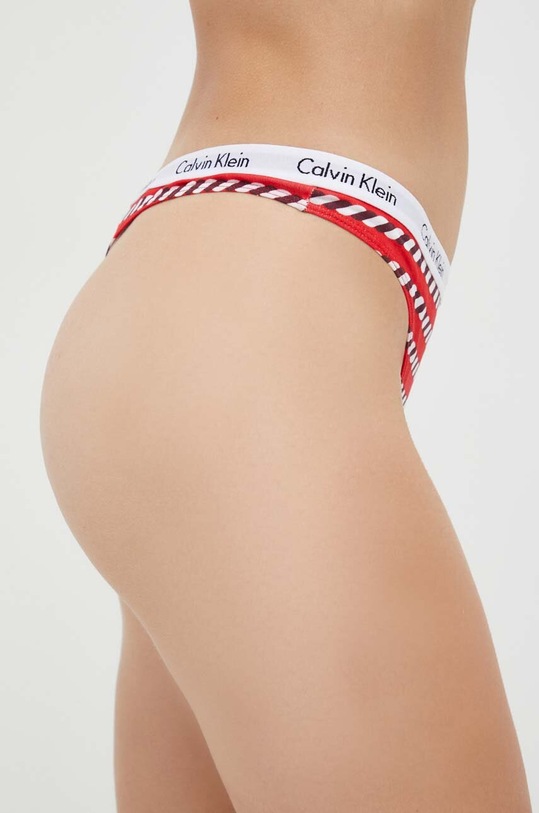 Tangá Calvin Klein Underwear 5-pak 000QD5143E