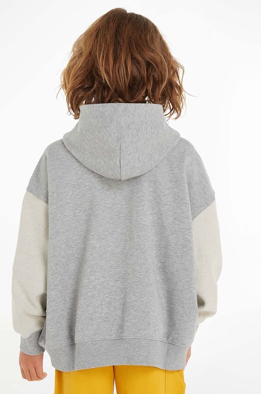 Παιδική βαμβακερή μπλούζα Tommy Hilfiger KB0KB08298.128.176.9BYX γκρί