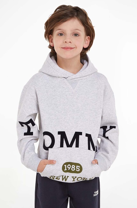 Dětská mikina Tommy Hilfiger s kapucí šedá KB0KB08498.128.176.9BYX