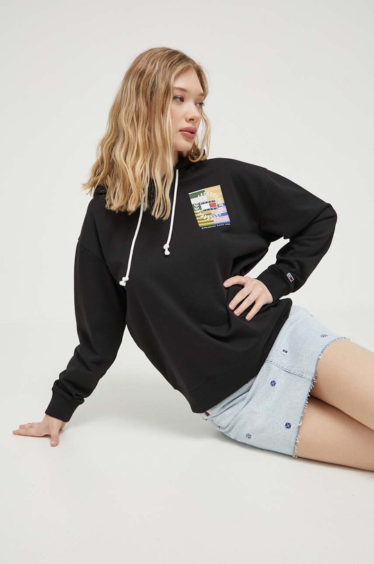 Tommy Jeans bluza z kapturem czarny DW0DW16131