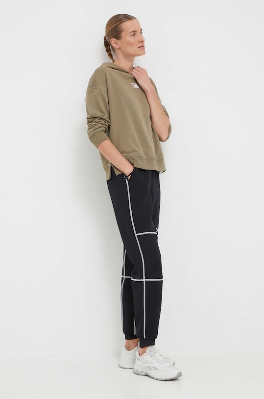 Mikina New Balance WT33512CGN zelená AW23