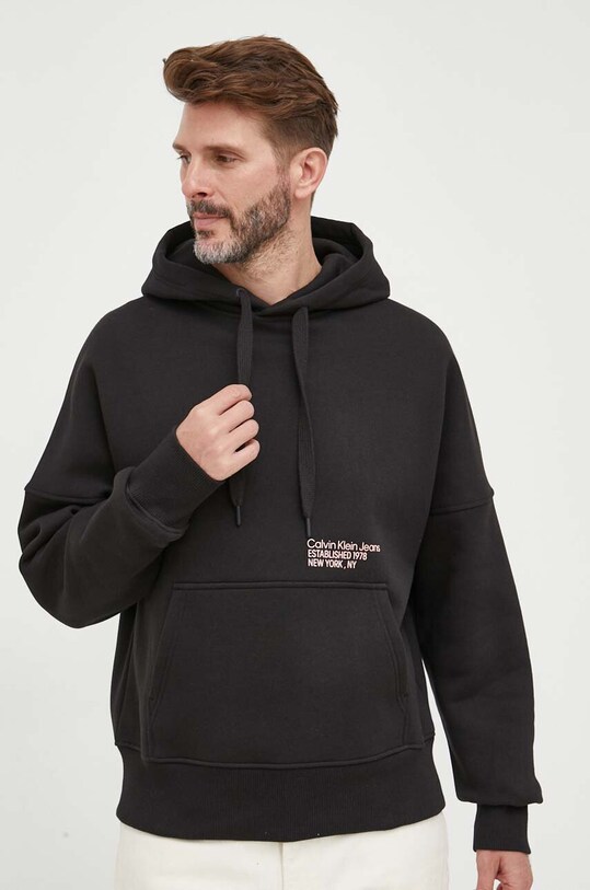 Pulover Calvin Klein Jeans S kapuco črna J30J323812