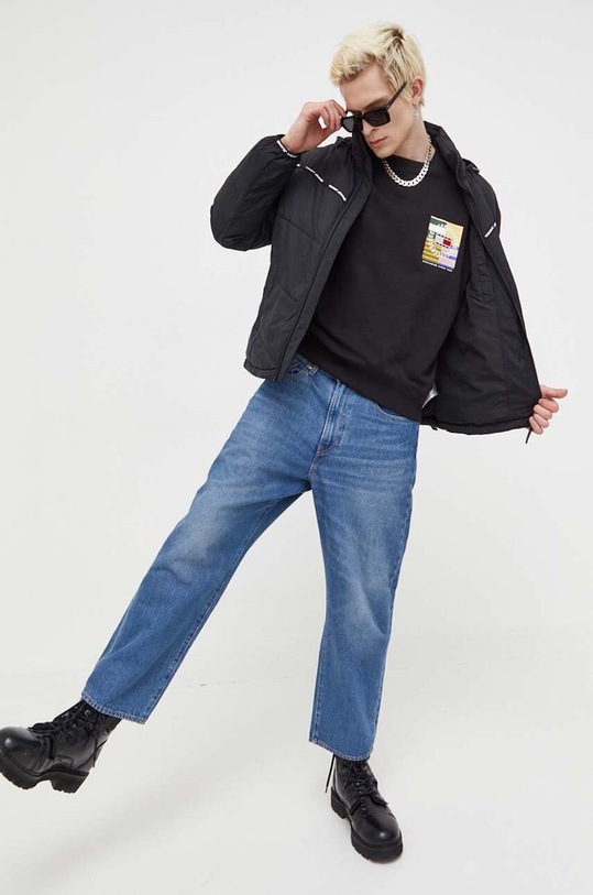 Βαμβακερή μπλούζα Tommy Jeans DM0DM16808 μαύρο AW23