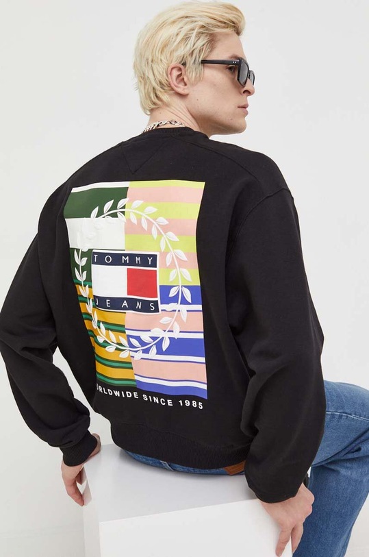 Ρούχα Βαμβακερή μπλούζα Tommy Jeans DM0DM16808 μαύρο