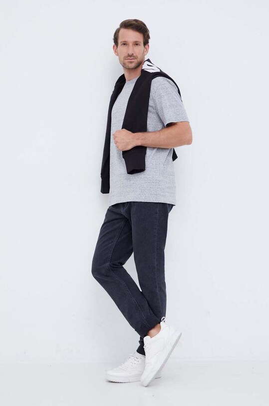 Bombažen pulover Calvin Klein Jeans J30J324108 črna AW23