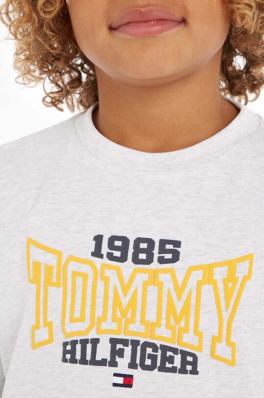Дитячий бавовняний лонгслів Tommy Hilfiger KB0KB08429.74.122.9BYX сірий
