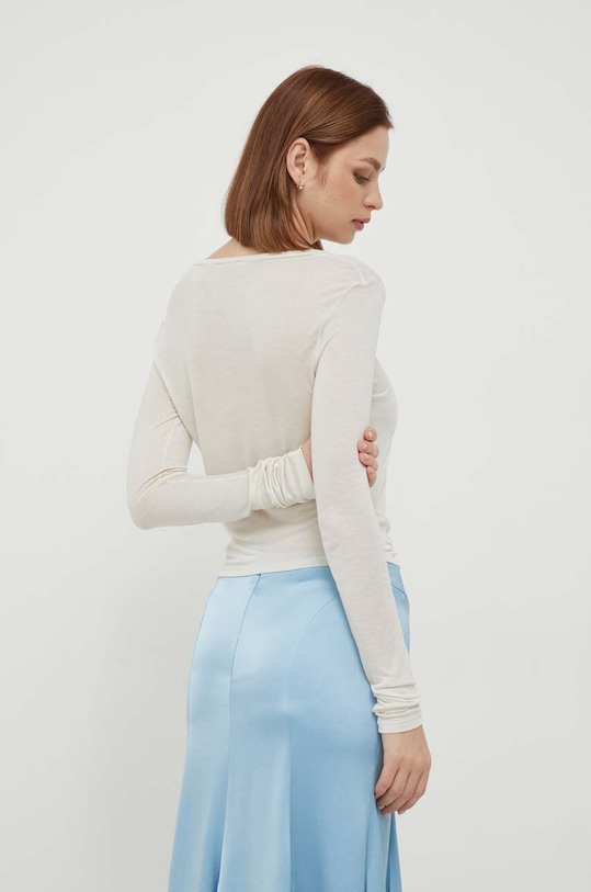 Ρούχα Longsleeve Sisley 3XFRL1049.0L8 μπεζ