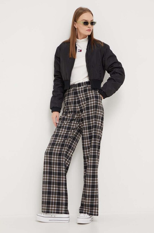 Majica z dolgimi rokavi Tommy Jeans DW0DW16495 bež AW23